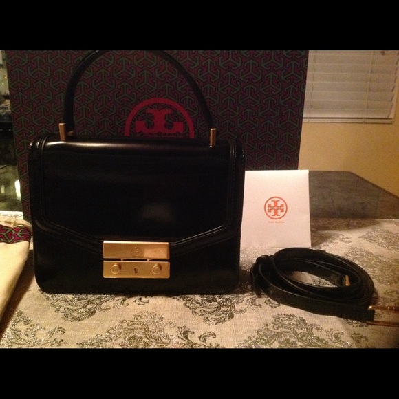 Authentic Small Tory Burch handbag - Picture 7 of 8